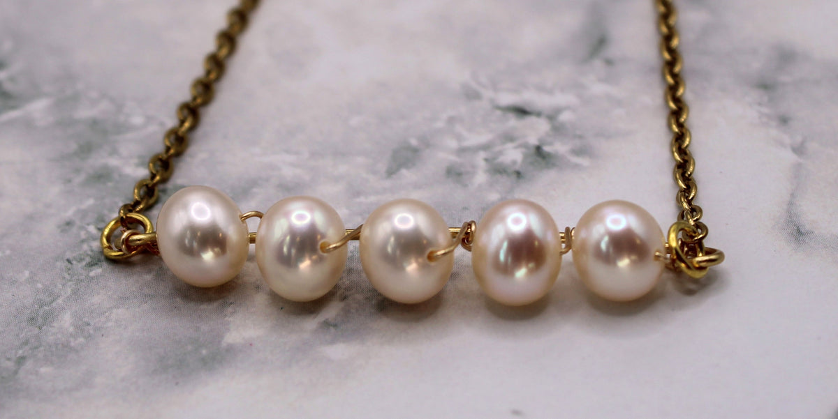 Timeless Freshwater Pearl Pendant Necklace