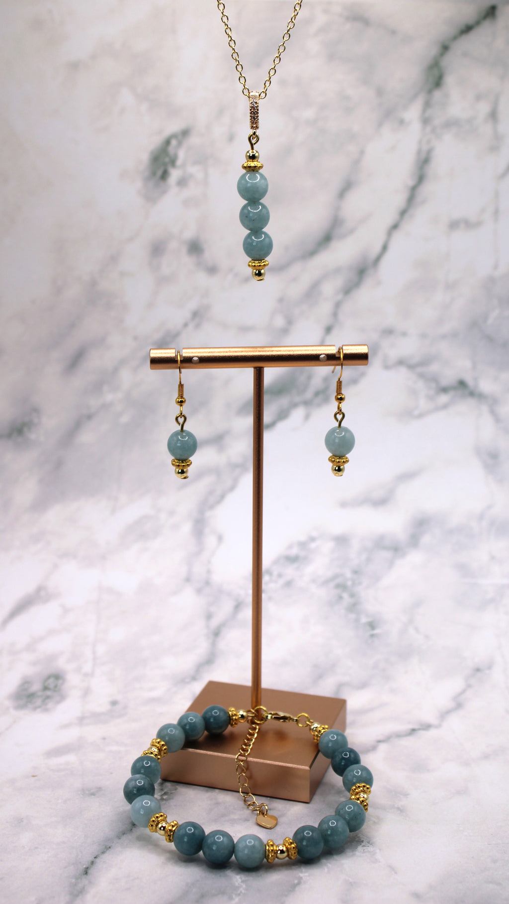 Polished Aquamarine Jade Pendant Set