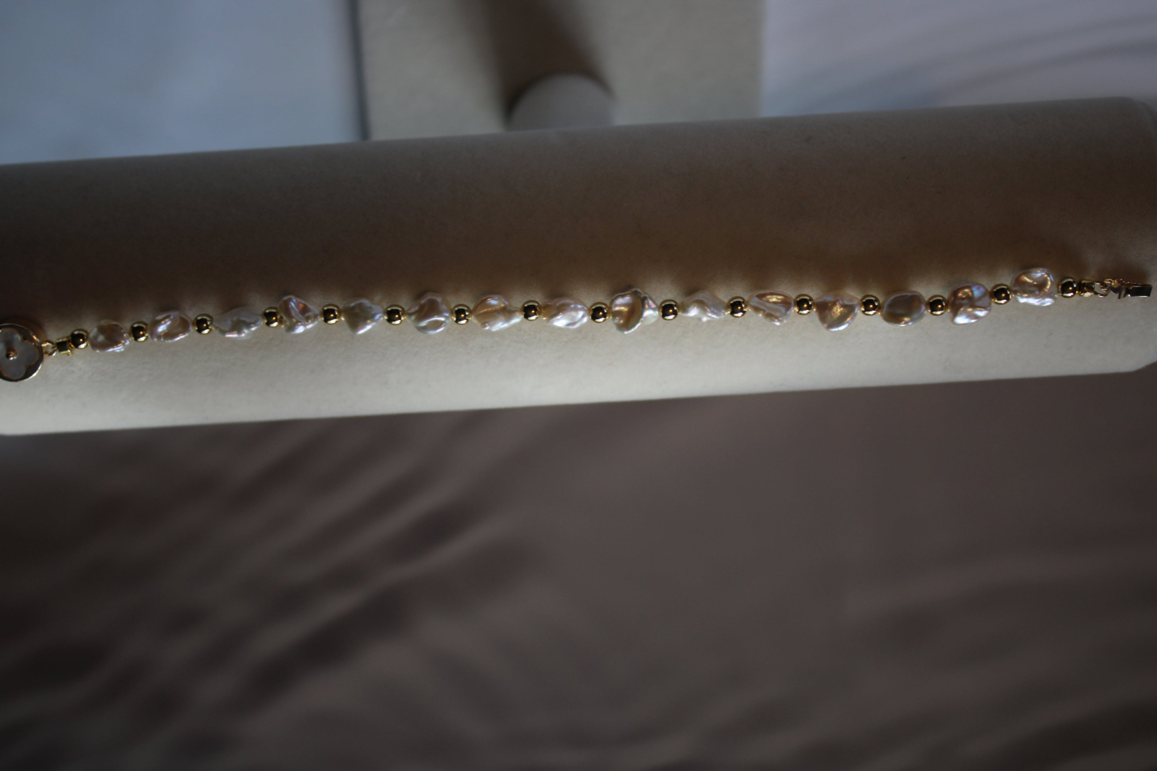 Keshi pearl bracelet