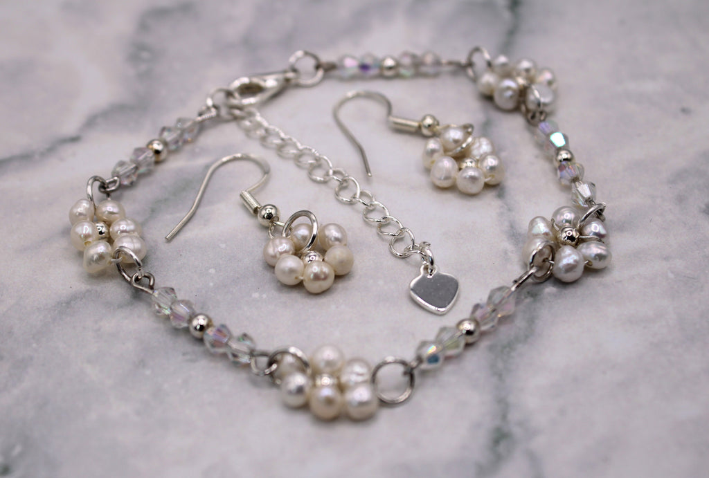 My Fair Daisy Bracelet Set